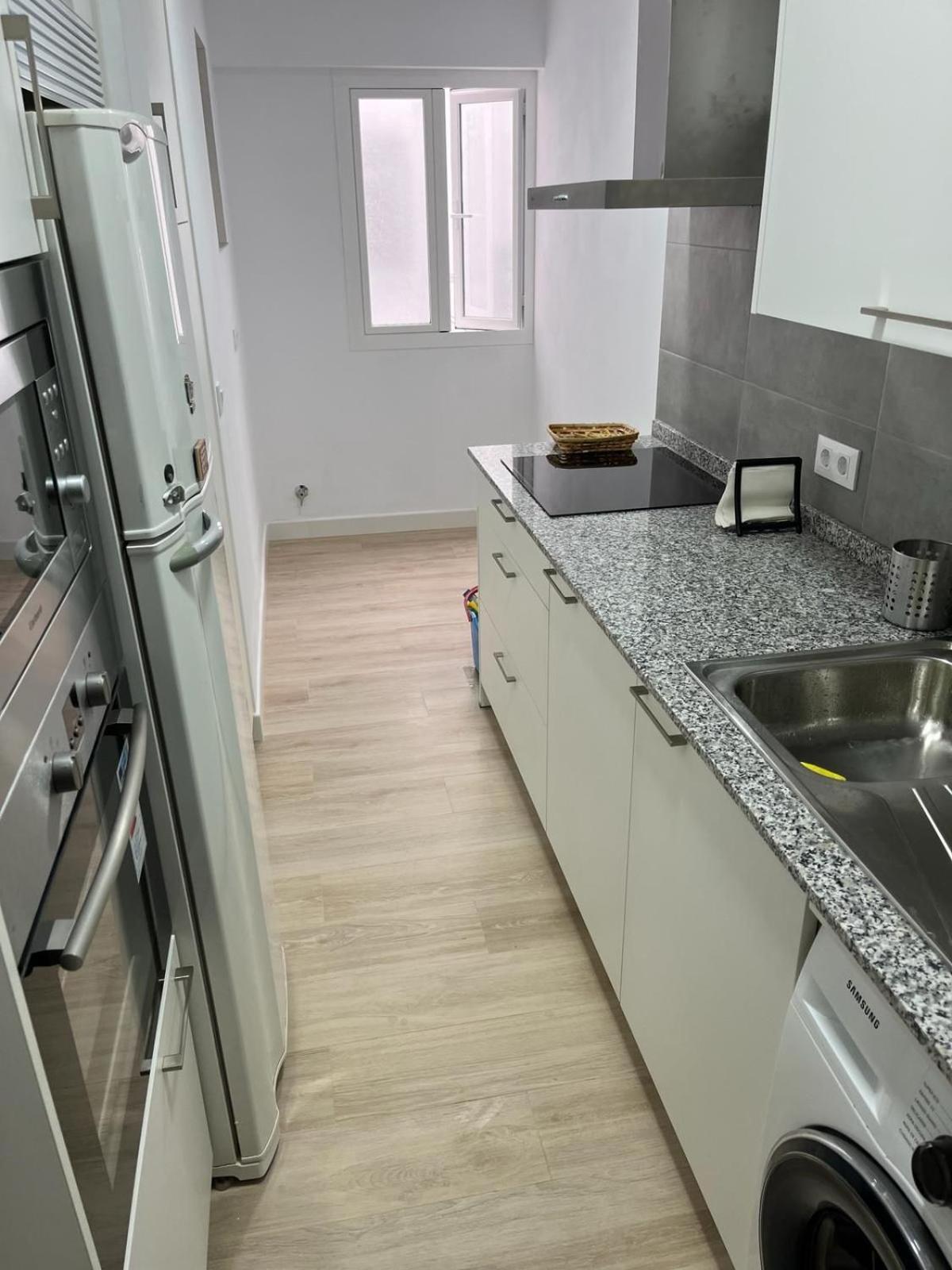 Cozy Apartment Next To Center Sevilla Exterior foto