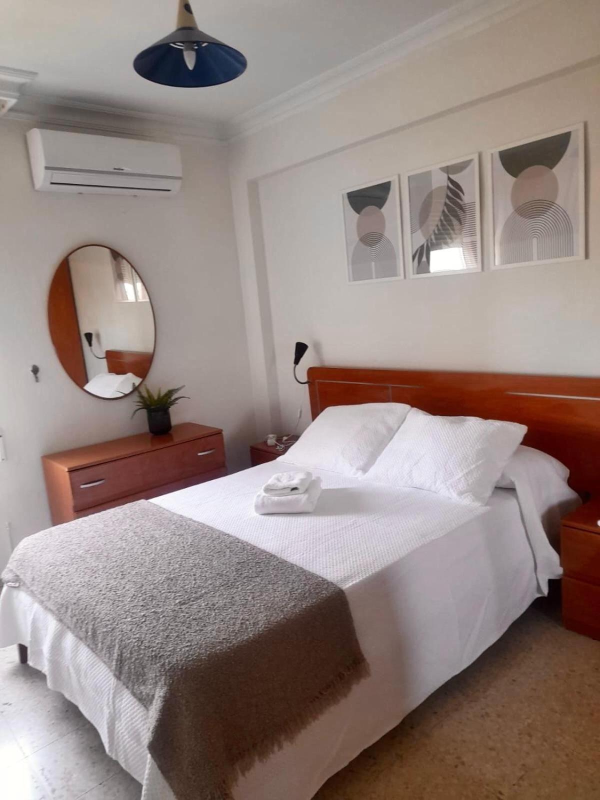 Cozy Apartment Next To Center Sevilla Exterior foto